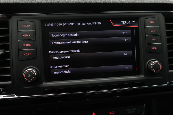 Seat Ateca 1.4 TSI DSG EcoTSI FR 4DRIVE Business Intense 360° Camera, Panoramadak, ACC, Apple Carplay, Stoelverwarming, 18”