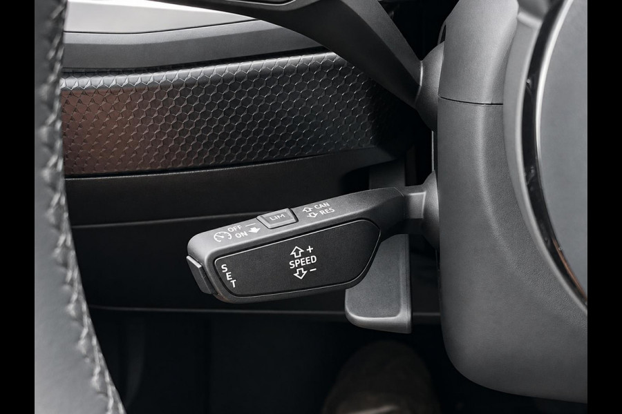 Audi A1 Sportback 25 TFSI Advanced edition Navi Virtual Cockpit PDC v+a Cruise 2-Zone Clima CarPlay