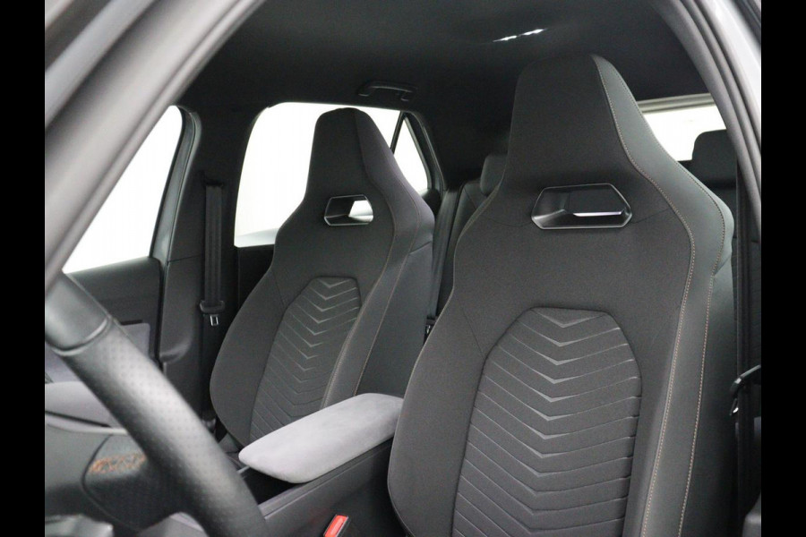 CUPRA Born Adrenaline 62 kWh | SOH 95,9% | Stoelverwarming | Adaptive cruise | Carplay | Camera | Park assist | Sfeerverlichting