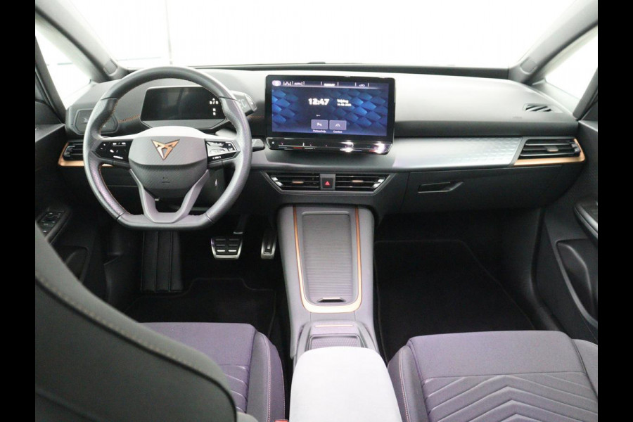 CUPRA Born Adrenaline 62 kWh | SOH 95,9% | Stoelverwarming | Adaptive cruise | Carplay | Camera | Park assist | Sfeerverlichting
