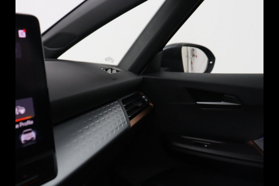CUPRA Born Adrenaline 62 kWh | SOH 95,9% | Stoelverwarming | Adaptive cruise | Carplay | Camera | Park assist | Sfeerverlichting