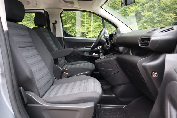 Opel Combo Tour 1.2 Turbo L1H1 Edition | 5-persoons |