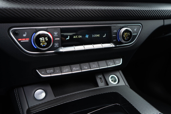 Audi Q5 50 TFSI e Quattro / Panoramadak/ Leder/ B&O/ 360 Camera/ Trekhaak/ 220kW