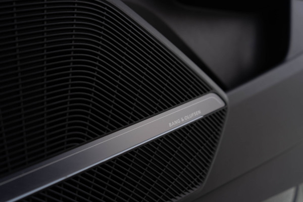 Audi Q5 50 TFSI e Quattro / Panoramadak/ Leder/ B&O/ 360 Camera/ Trekhaak/ 220kW