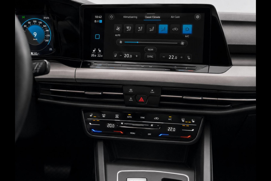 Volkswagen Golf Variant 1.5 eTSI Life Business Automaat Trekhaak Airco ECC Navi Carplay Adaptive Cruise Control Full LED Stoel/stuurwielverwarming PDC VA Camera DAB Virtual Cockpit Privacy Glass
