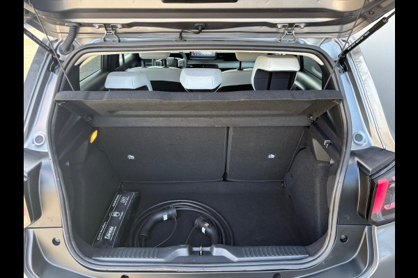 Citroën ë-C3 Max 113pk 44 kWh Navigatie/Camera/Parkeerhulp/Carplay-android