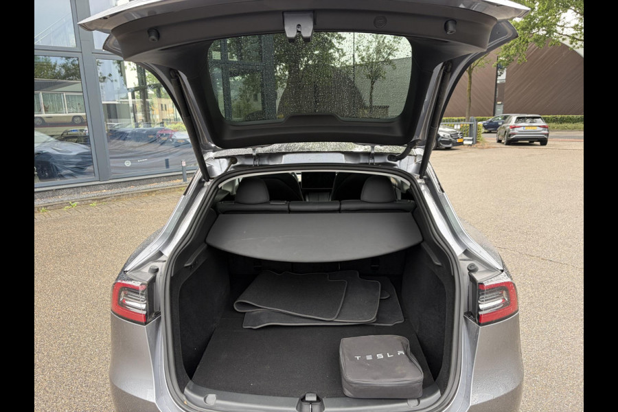 Tesla Model Y Long Range AWD 75 kWh SOH 97%| QUICKSILVER!| TESLA FABRIEKSGARANTIE TOT 05-2027/ 80.000KM | FABRIEKSGARANTIE OP ACCU & AANDRIJFLIJN TOT 2031 OF 192.000 KM |