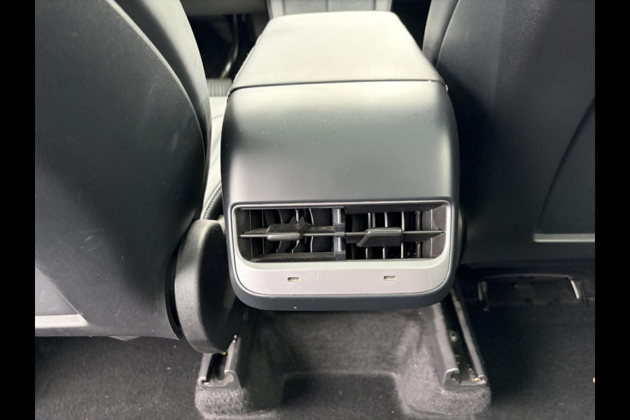 Tesla Model Y Long Range AWD 75 kWh SOH 97%| QUICKSILVER!| TESLA FABRIEKSGARANTIE TOT 05-2027/ 80.000KM | FABRIEKSGARANTIE OP ACCU & AANDRIJFLIJN TOT 2031 OF 192.000 KM |