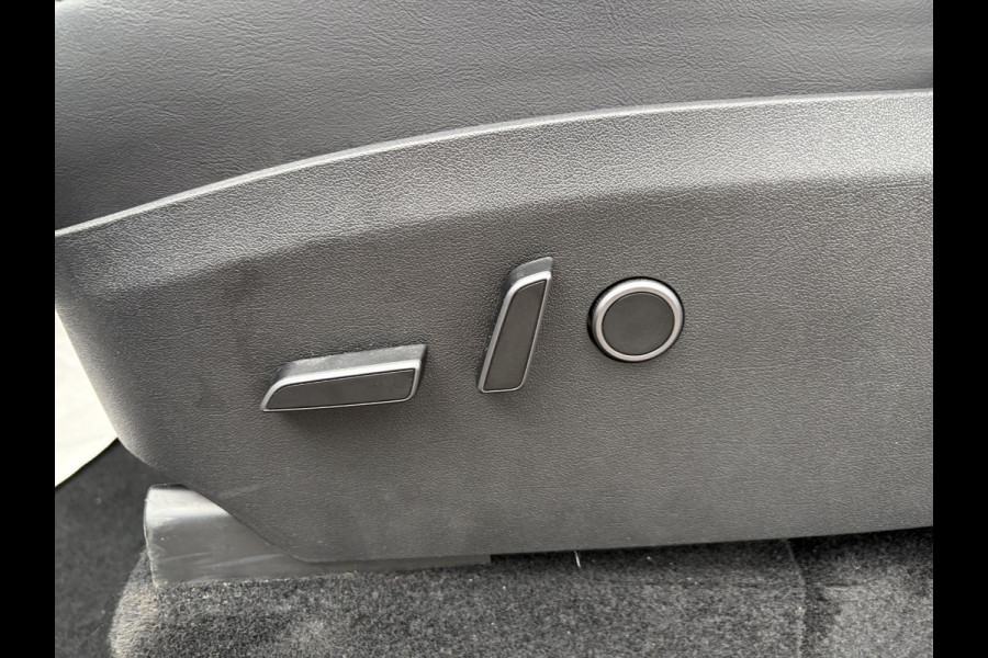 Tesla Model Y Long Range AWD 75 kWh SOH 97%| QUICKSILVER!| TESLA FABRIEKSGARANTIE TOT 05-2027/ 80.000KM | FABRIEKSGARANTIE OP ACCU & AANDRIJFLIJN TOT 2031 OF 192.000 KM |