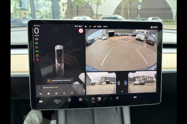 Tesla Model Y Long Range AWD 75 kWh SOH 97%| QUICKSILVER!| TESLA FABRIEKSGARANTIE TOT 05-2027/ 80.000KM | FABRIEKSGARANTIE OP ACCU & AANDRIJFLIJN TOT 2031 OF 192.000 KM |