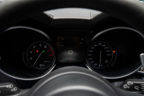 Alfa Romeo Stelvio 2.9 V6 AWD Quadrifoglio Seat Pack Harman Kardon Panorama Cruise Control Adaptief
