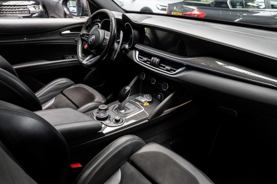 Alfa Romeo Stelvio 2.9 V6 AWD Quadrifoglio Seat Pack Harman Kardon Panorama Cruise Control Adaptief