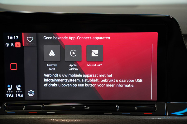 Volkswagen Golf 2.0 TSI GTI Akrapovič Panoramadak Harman&Kardon Sterrenhemel 19''LM