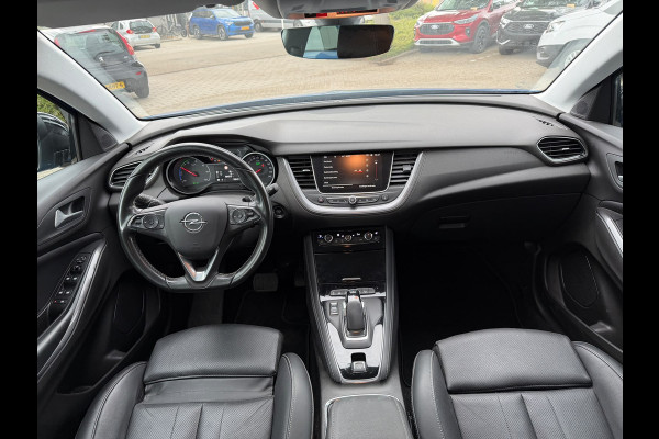 Opel Grandland X 1.6 Turbo Hybrid Elegance Plug in Navigatie Lederen bekleding Trekhaak Full LED Dode hoekdetectie
