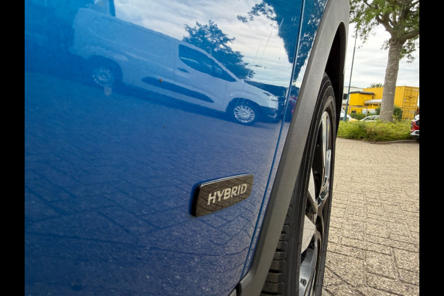 Opel Grandland X 1.6 Turbo Hybrid Elegance Plug in Navigatie Lederen bekleding Trekhaak Full LED Dode hoekdetectie
