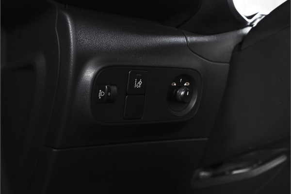 Citroën C3 1.2 PureTech 82 PK Feel Edition | Cruise | PDC | App. Connect | ECC | LM 16" |
