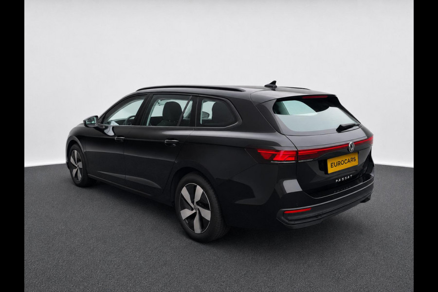 Volkswagen Passat Variant 1.5 eTSI Business Navigatie Apple Carplay Android Auto Camera Parkeerhulp Adaptive Cruise Control Stoel- en stuurverwarming  Virtual Cockpit Climate Control Lichtmetalen velgen
