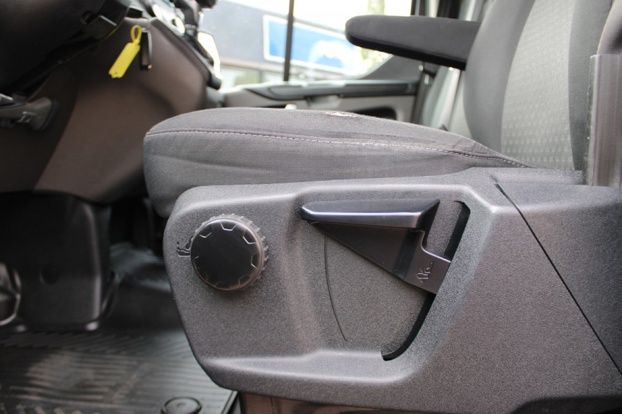 Ford Transit Custom 300 2.0 TDCI L2H1 Trend | Winterpack | Betimmering | BLIS | Camera