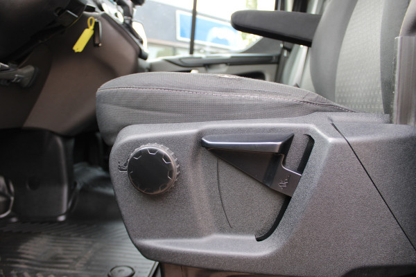 Ford Transit Custom 300 2.0 TDCI L2H1 Trend | Winterpack | Betimmering | BLIS | Camera