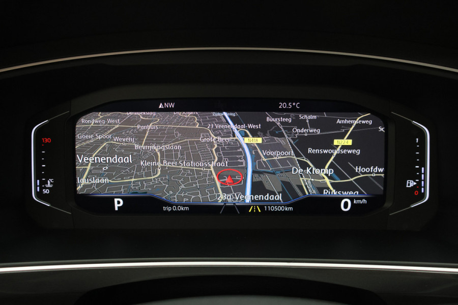 Volkswagen Tiguan 1.5 TSI ACT Highline Panoramadak, Virtual Cockpit, Apple Carplay, ACC, Camera, PDC