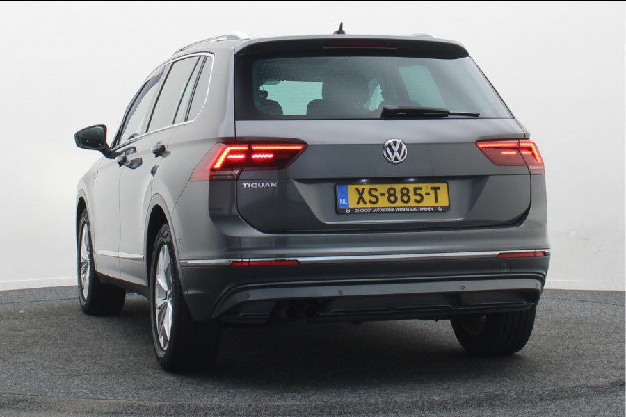 Volkswagen Tiguan 1.5 TSI ACT Highline Panoramadak, Virtual Cockpit, Apple Carplay, ACC, Camera, PDC