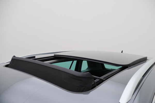 Volkswagen Tiguan 1.5 TSI ACT Highline Panoramadak, Virtual Cockpit, Apple Carplay, ACC, Camera, PDC
