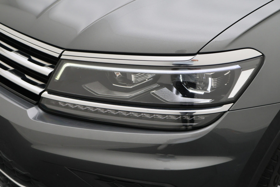 Volkswagen Tiguan 1.5 TSI ACT Highline Panoramadak, Virtual Cockpit, Apple Carplay, ACC, Camera, PDC