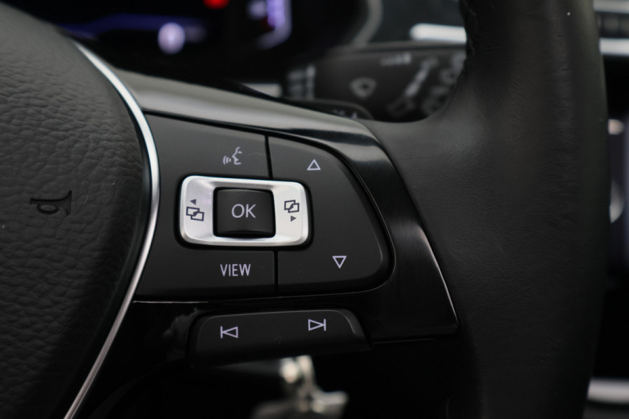 Volkswagen Tiguan 1.5 TSI ACT Highline Panoramadak, Virtual Cockpit, Apple Carplay, ACC, Camera, PDC
