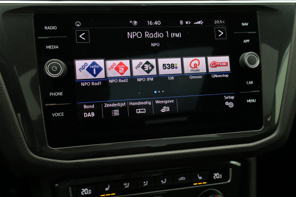 Volkswagen Tiguan 1.5 TSI ACT Highline Panoramadak, Virtual Cockpit, Apple Carplay, ACC, Camera, PDC