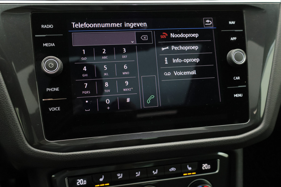 Volkswagen Tiguan 1.5 TSI ACT Highline Panoramadak, Virtual Cockpit, Apple Carplay, ACC, Camera, PDC