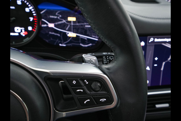 Porsche Cayenne 3.0 E-Hybrid (Plug-in) {SoH-100%} (INCL.BTW) *PANO | LEATHER | FULL-LED | SPORT-CHRONO | MEMORY-PACK | BOSE-SOUND | TOP-VIEW | HEATED-COMFORTSEATS | NAVI-FULLAMP | PRIVACY-GLASS | SHIFT-PADDLES | 22''ALU | TOWBAR*