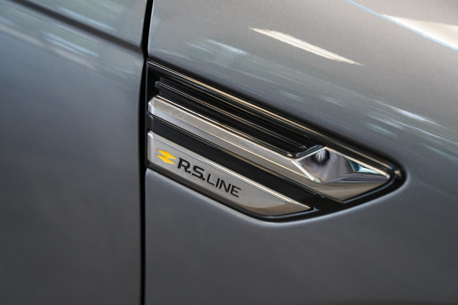 Renault Arkana 1.6 E-Tech Hybrid 145 R.S. Line Carbon inleg ACC PDC Camera Blindspot Bose