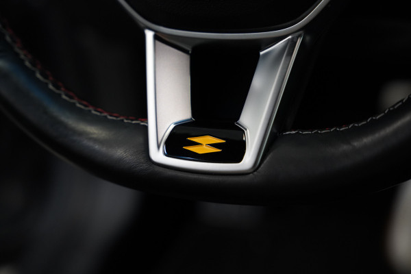 Renault Arkana 1.6 E-Tech Hybrid 145 R.S. Line Carbon inleg ACC PDC Camera Blindspot Bose
