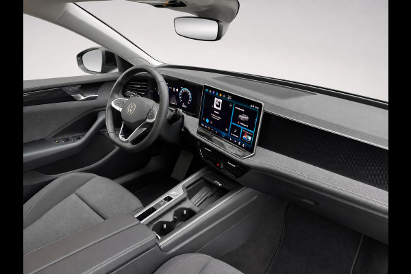 Volkswagen Passat Variant 1.5 eTSI Business Navigatie Apple Carplay Android Auto Camera Parkeerhulp Adaptive Cruise Control Stoel- en stuurverwarming  Virtual Cockpit Climate Control Lichtmetalen velgen