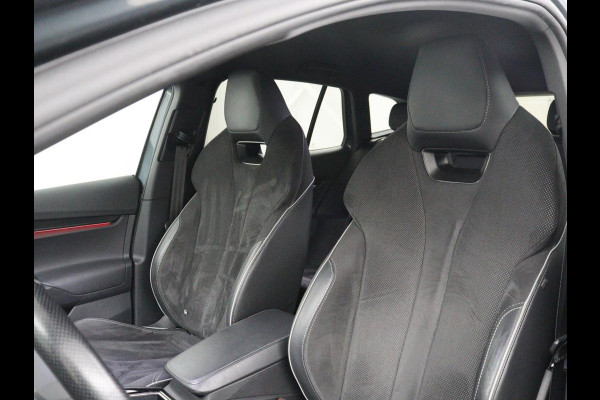 Škoda Enyaq iV 80 | SOH 89,1% | Leder/alcantara | Stuur/stoel verwarming | Adaptive cruise | Carplay | Sfeerverlichting | Camera | Park assist | Climate control