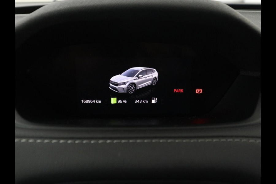 Škoda Enyaq iV 80 | SOH 89,1% | Leder/alcantara | Stuur/stoel verwarming | Adaptive cruise | Carplay | Sfeerverlichting | Camera | Park assist | Climate control