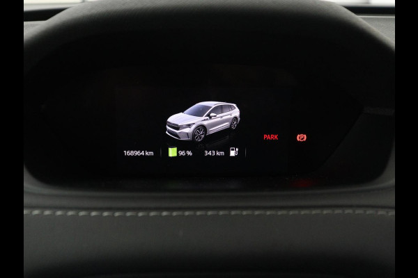 Škoda Enyaq iV 80 | SOH 89,1% | Leder/alcantara | Stuur/stoel verwarming | Adaptive cruise | Carplay | Sfeerverlichting | Camera | Park assist | Climate control