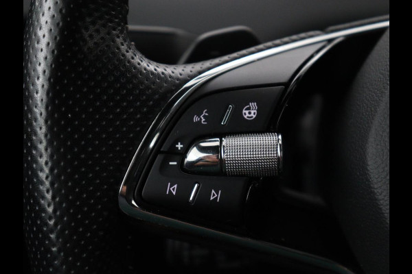 Škoda Enyaq iV 80 | SOH 89,1% | Leder/alcantara | Stuur/stoel verwarming | Adaptive cruise | Carplay | Sfeerverlichting | Camera | Park assist | Climate control