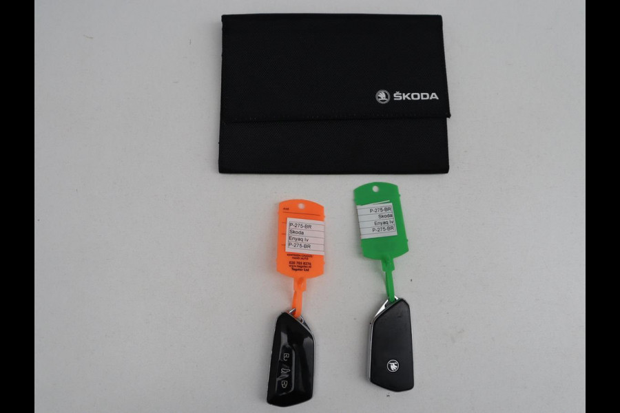Škoda Enyaq iV 80 | SOH 89,1% | Leder/alcantara | Stuur/stoel verwarming | Adaptive cruise | Carplay | Sfeerverlichting | Camera | Park assist | Climate control