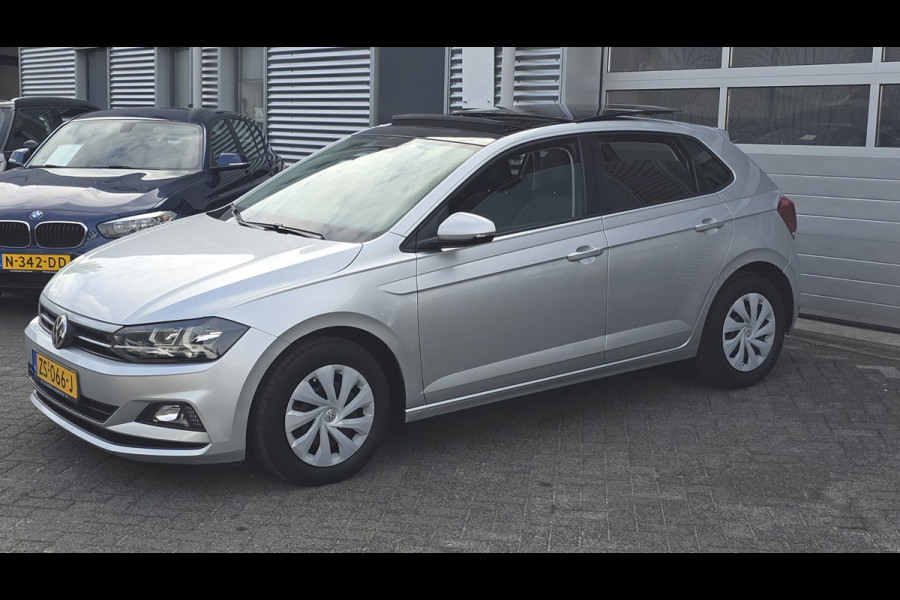 Volkswagen Polo 1.0 MPI Comfort, Pano, Carplay, Full OH!!