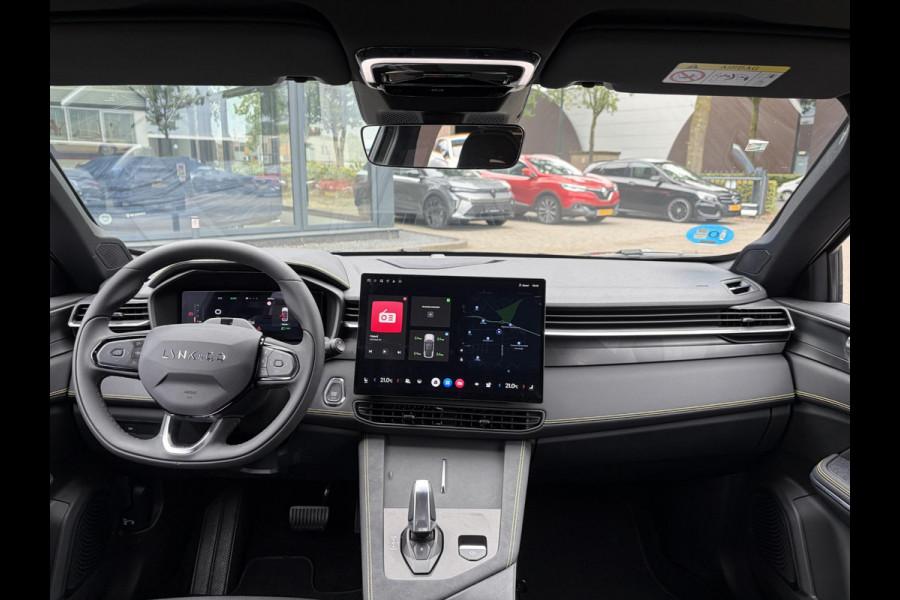Lynk & Co 01 1.5 Core NIEUW MODEL! | FABRIEKSGARANTIE TOT 2030 | VOORSTOELEN VERWARMD | ACHTERUIRIJCAMERA | ADAPT. CRUISE CONTROL
