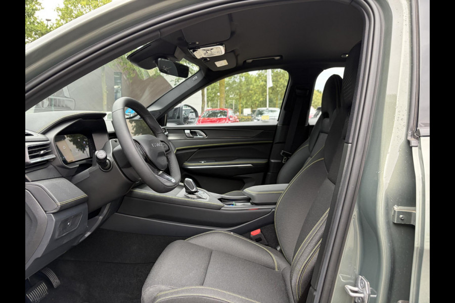 Lynk & Co 01 1.5 Core NIEUW MODEL! | FABRIEKSGARANTIE TOT 2030 | VOORSTOELEN VERWARMD | ACHTERUIRIJCAMERA | ADAPT. CRUISE CONTROL