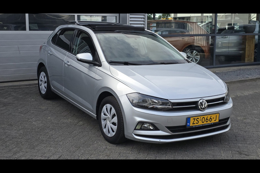 Volkswagen Polo 1.0 MPI Comfort, Pano, Carplay, Full OH!!