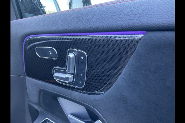 Mercedes-Benz GLA 180 Aut7 Solution AMG Pano.dak Stoel elctr+verw. Trekhaak Carplay Camera Business