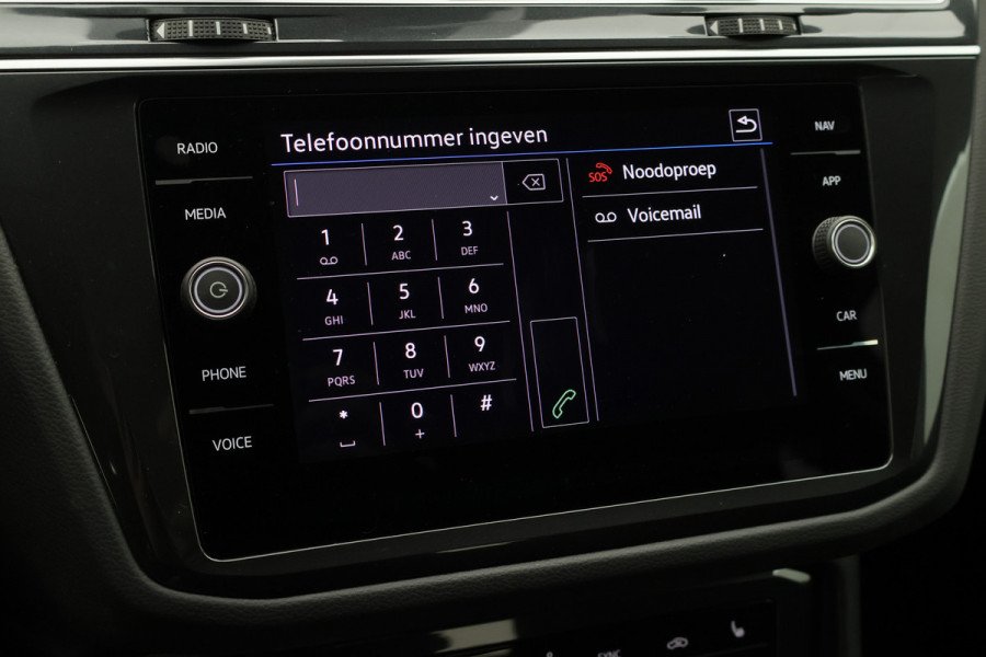 Volkswagen Tiguan 1.4 TSI DSG Plug-in Hybrid Life Navigatie, Camera, Apple CarPlay, ACC, Stoelverwarming, 17”, SOH 90.7%