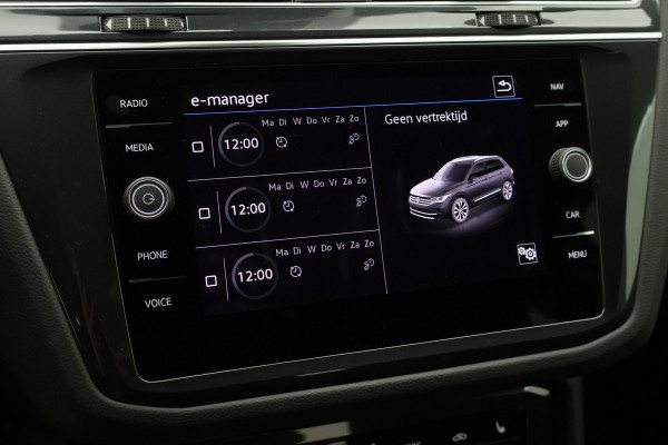 Volkswagen Tiguan 1.4 TSI DSG Plug-in Hybrid Life Navigatie, Camera, Apple CarPlay, ACC, Stoelverwarming, 17”, SOH 90.7%