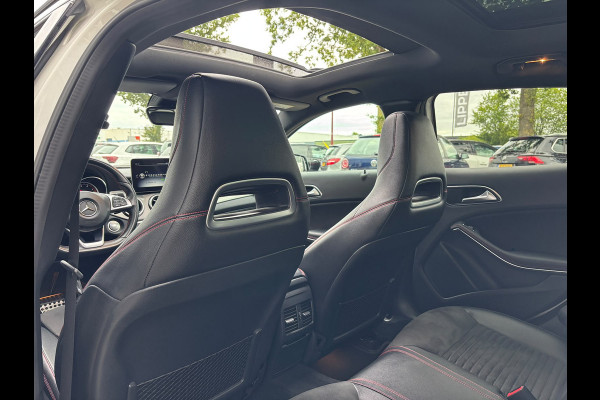 Mercedes-Benz GLA 180 Premium | AMG Pakket | Night Pakket | Pano | Achterruitrij Camera | Stoelverwarming
