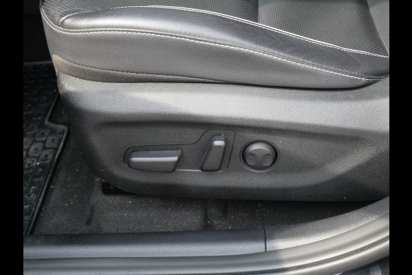Kia e-Niro ExecutiveLine 64 kWh | SOH 94,6| Cruise | Keyless | Schuif-kanteldak | Stoelverwarming-ventilatie | JBL |