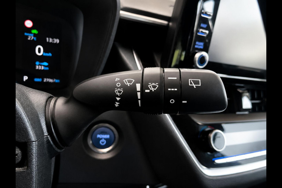 Toyota Corolla Touring Sports 1.8 Hybrid Business Navigatie Apple CarPlay Android Auto Camera Adaptive Cruise Control Stoelverwarming Climate Control Lichtmetalen velgen