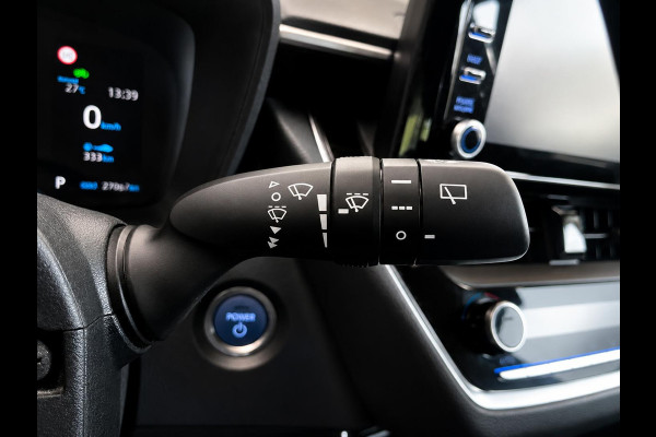 Toyota Corolla Touring Sports 1.8 Hybrid Business Navigatie Apple CarPlay Android Auto Camera Adaptive Cruise Control Stoelverwarming Climate Control Lichtmetalen velgen